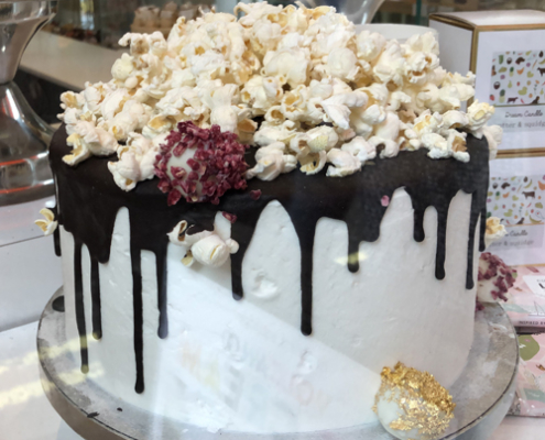 #cutter&squidge #celebration-cake #popcorn-cake #sweet-treat #london-cake-shops