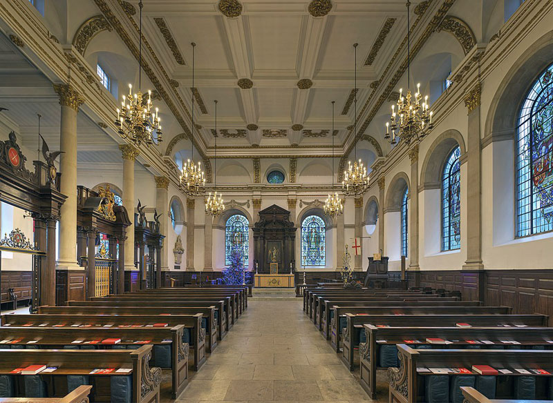 17th century church interior by Christopher Wren